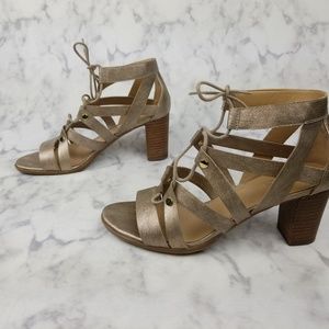 Naturalizer N5 Comfort Block 3 inch Heels size 9M